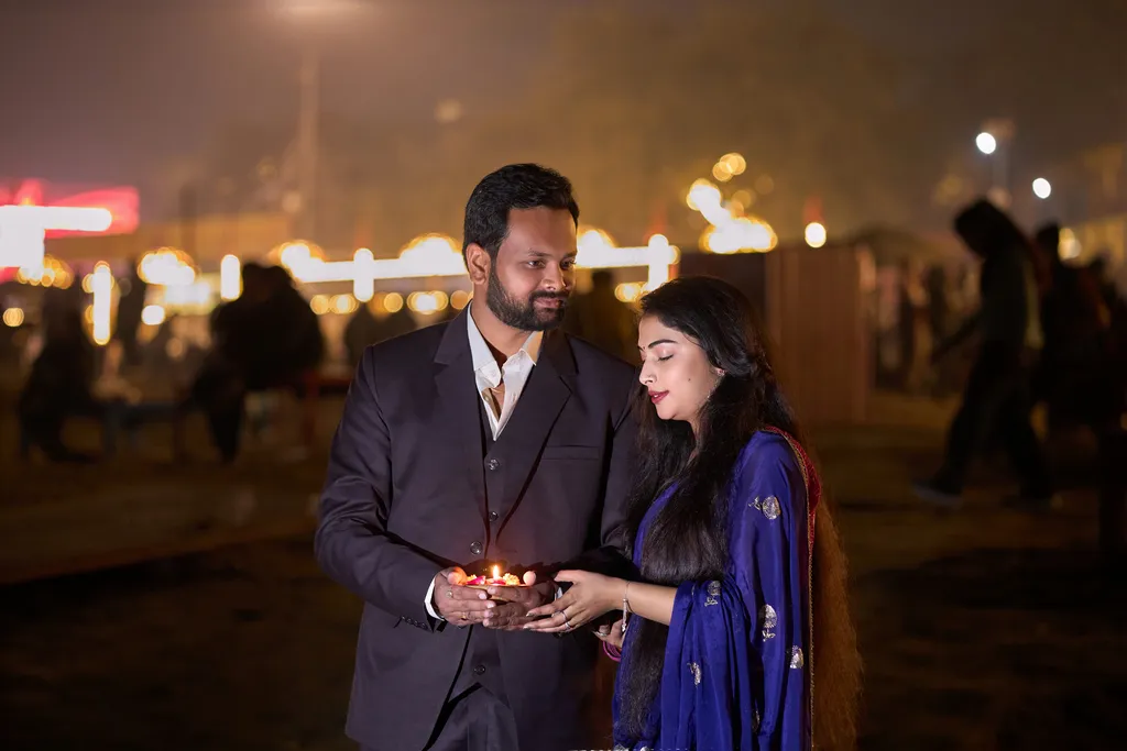 Ganga Aarti pre wedding shoot